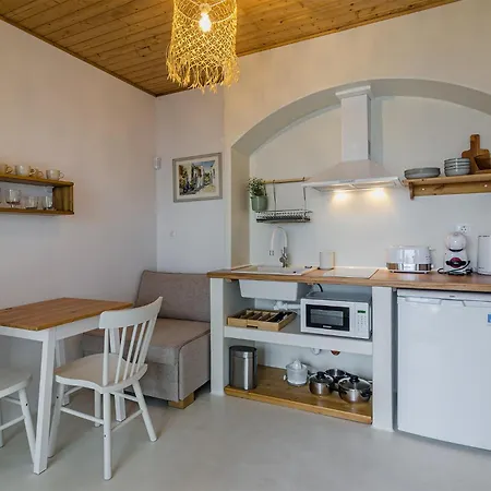 Kalimera Apartament *